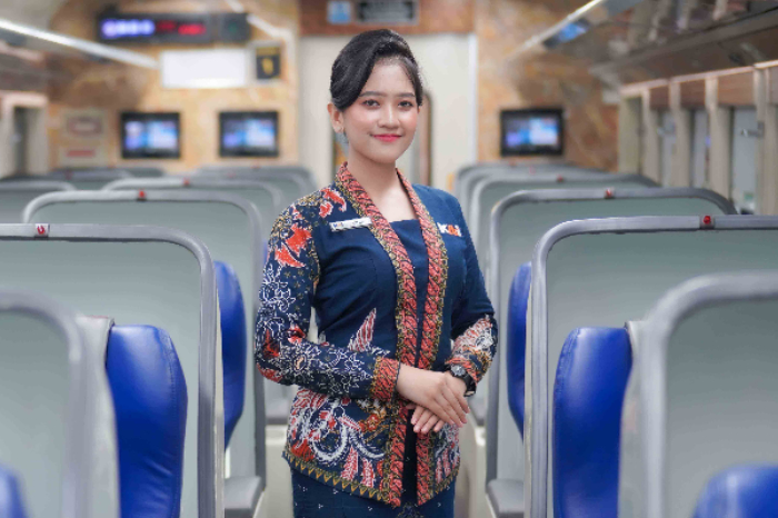 KAI menambah 14 perjalanan kereta api pada 18 Agustus 2025 untuk libur panjang HUT ke-80 RI, dilengkapi fasilitas baru dan jadwal lengkap. Foto Ilustrasi/DOK. KAI