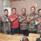 Jajaran Pengurus LASKAR MERAH PUTIH MAC Rajeg bersama Kapolsek AKP Hajaji, saat silaturahmi sebelum acara Lepas Sambut. (Asmara'65/Metrosiar)