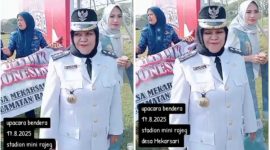 Kepala Desa Mekarsari, Fadlah, S.E. (Asmara'65/Metrosiar)