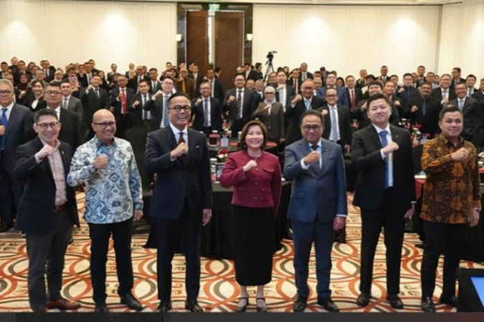 Danantara Indonesia menghadirkan program pelatihan kepemimpinan khusus eksekutif yang dimulai Jumat, 25 Juli 2025. (Instagram.com/@danantara.indonesia)