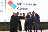Menteri Perencanaan Pembangunan Nasional/Kepala Bappenas Rachmat Pambudy, bersama Komisaris Utama Pertamina Mochamad Iriawan, Direktur Utama Pertamina Simon Aloysius Mantiri, dan jajaran manajemen, resmi meluncurkan Kick Off NZE Commitment dalam acara “Peta Jalan NZE Pertamina: Menuju Kedaulatan Energi dengan Bisnis Berkelanjutan” di Grha Pertamina, Jakarta, Senin (11/8/25). (Foto Dok. Humas Pertamina)