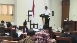 Pemda Ngada optimalkan pengelolaan pajak dan retribusi lewat pendataan ulang objek pajak guna tingkatkan PAD dan sinergi antar lembaga. Potret suasana rapat. (Foto: Frans Dhena)