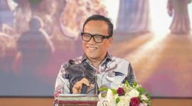 Wamenaker Immanuel Ebenezer hadiri Perayaan Natal 2024 dan Tahun Baru 2025 bersama Keluarga Besar Persekutuan Doa Oikumene DPR-MPR RI. (Instagram/immanuelbenezer)