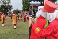 Insiden pasukan drumband sekolah di Jambi saat perayaan HUT RI ke-80 viral di media sosial. (Instagram.com/@feedgramindo)