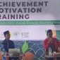 Agus Sugiharto Pembicara Utama dalam seminar AI di Pondok Pesantren. Dok Pribadi