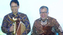 Dari kiri-kanan: Menkeu Purbaya Yudhi Sadewa, Wamen PKP Fahri Hamzah. (Dok. Humas Kementerian PKP)