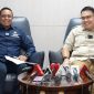 Hasan Nasbi (kiri) yang kini digantikan Angga Raka Prabowo (kanan) memimpin Badan Komunikasi Pemerintah, yang sebelumnya PCO. (Tangkapan layar YouTube Badan Komunikasi Pemerintah)