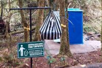 Fasilitas Baru Gunung Bawakaraeng ada Musala, Toilet, dan Bank Sampah untuk Pendaki. (Dok. Kemenlh.go.id)
