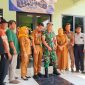 Lurah Kutabaru Ai Nurmayati bersama staf, Babinsa Kutabaru dan para Ketua RW (Dok. Metrosiar)