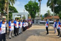 Semangat peduli lingkungan dan pendidikan ditunjukkan langsung oleh Camat Kemiri, Rudi Hadi Karsono, SH, S.IP., M.Si., pada peringatan World Clean Up Day 2025. (Dok. Istimewa)
