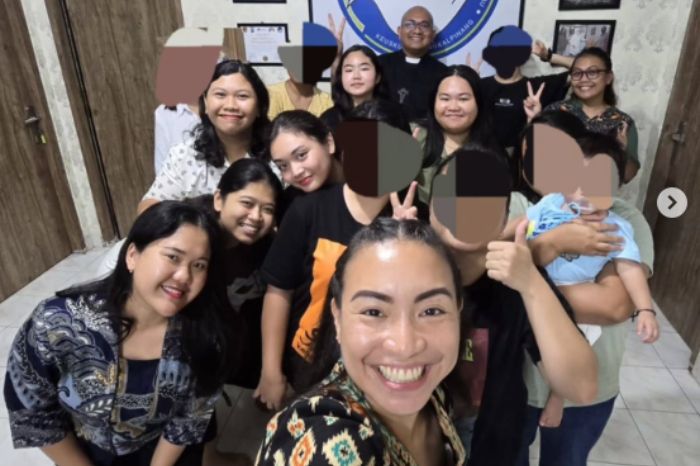 Rahayu Saraswati resmi mundur dari DPR 2024-2029 usai menuai kritik atas pernyataan di podcast dan sampaikan permintaan maaf. (Tangkapan layar Instagram @rahayusaraswati)