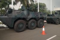 Potret Rantis TNI jaga gedung DPR RI di Senayan, Jakarta. (Dok. Detik.com)