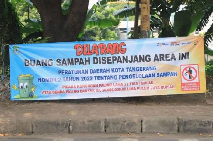 Foto Ilustrasi - DLH Kota Tangerang menutup TPS liar di jalur protokol demi kebersihan kota dan mengimbau warga gunakan TPS resmi serta program pengelolaan sampah. (tangerangkota.go.id)