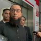 Ustaz Khalid Zeed Abdullah Basalamah, Direktur sekaligus pemilik PT Zahra Oto Mandiri (Uhud Tour), telah selesai menjalani pemeriksaan oleh Komisi Pemberantasan Korupsi (KPK) di Gedung Merah Putih, Jakarta, Selasa (9/9/2025). (Foto: Dok. Kompas.com)