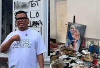 Uya Kuya dan Astrid pilu melihat rumahnya dijarah, harta dan kenangan keluarga hilang, hanya tersisa dinding penuh coretan. (Kolase Instagram.com/@king_uyakuya)