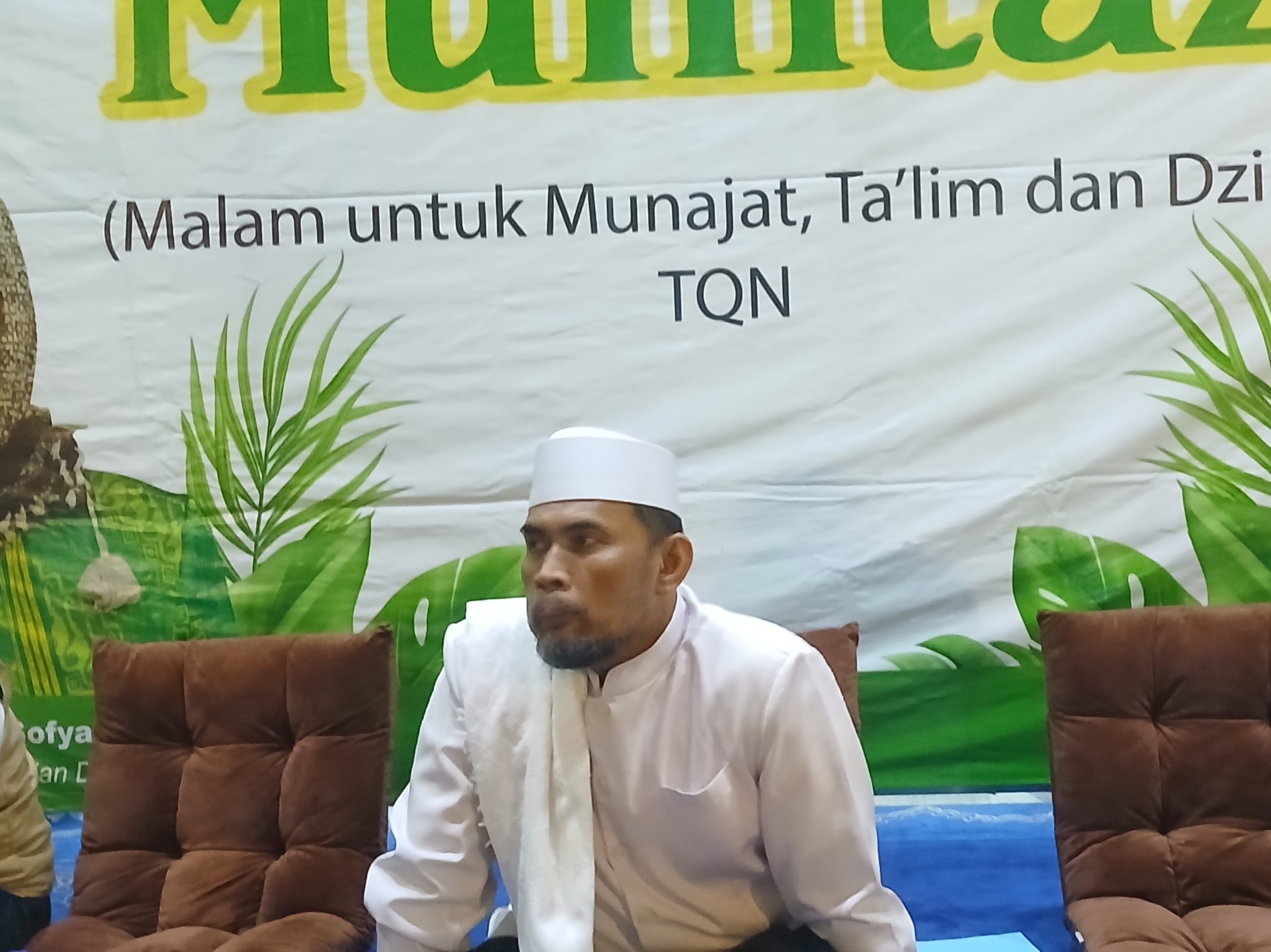 Dr. K.H. Arif Hidayat, S., MA.Hum dok pribadi