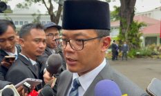 Presiden RI Prabowo Subianto Tetapkan Bahasa Portugis Diajarkan Di Sekolah Sekolah Indonesia Menlu Ungkap Alasannya.