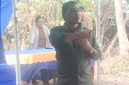 Wakil Ketua Komisi IV DPR RI, Ahmad Yohan ketika memberikan Arahan dalam Launching OPLAH di Desa Loa, Kecamatan Soa. (Foto: Elfrat Frans Dhena).