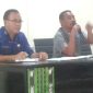 Wakil Bupati Ngada, Bernadinus Dhey Ngebu didampingi Asisten 2 Setda Ngada, Nicolaus Noywuli saat memimpin Rakor Percepatan Ketahanan Pangan. (Foto: Elfrat Frans Dhena)