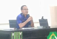 Asisten 2 Setda Ngada, Nicolaus Noywuli saat memimpin rapat koordinasi percepatan Ketapang. (Foto: Elfrat Frans Dhena)