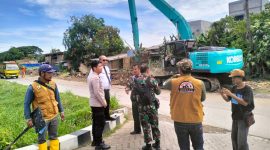 Pemerintah Kab Tangerang lakukan Normalisasi Sungai Cipangodokan Kutabumi Pasar Kemis