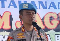 Kabidpropam Polda Banten Kombes Pol Murwoto memberikan keterangan kepada awak media terkait komitmen Polda Banten dalam penanganan kasus DPO Zaenal Arifin secara transparan dan profesional di Mapolda Banten, Kota Serang.