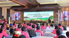 Peserta Workshop Eco Enzyme Serentak Bhayangkari Seluruh Indonesia mengikuti materi dengan antusias di Aula Gawekuta Baluarti, Jumat (28/11/2025).