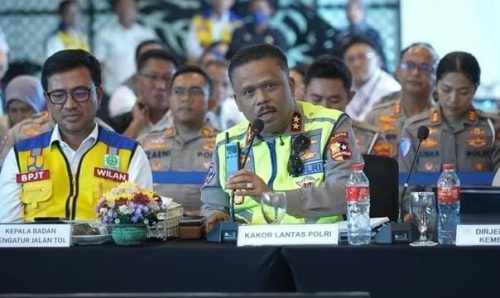 Irjen Pol. Agus Suryonugroho memimpin rapat koordinasi bersama Kementerian Perhubungan, pengelola jalan tol, dan jajaran Polri dalam rangka kesiapan Operasi Lilin Nataru.