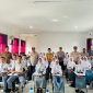 Polda Banten bersama Polres Serang dan pihak sekolah berfoto bersama siswa SMAN 1 Pontang usai kegiatan sosialisasi pencegahan kenakalan remaja dan penyalahgunaan narkoba.