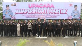 Upacara Peringatan Hari Ibu ke-97 di Lapangan Apel Polresta Tangerang, Senin (22/12/25) dipimpin Kapolresta Tangerang Kombes Pol. Andi Muhammad Indra Waspada Amirullah. (Foto: Dok. Istimewa)