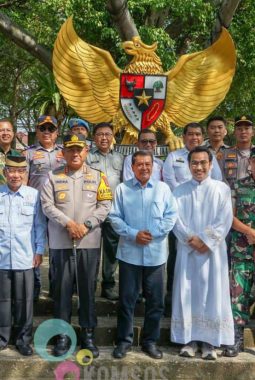 Natal Penuh Kejutan, Bupati Tangerang, Kapolres dan Dandim kunjungi Gereja St Gregorius Agung Kutabumi