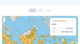 Peta potensi cuaca ekstrem BMKG menunjukkan Provinsi Banten masuk kategori hujan sedang hingga lebat pada Senin, 8 Desember 2025, warga diimbau tetap waspada.