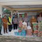 Kapolresta Tangerang bersama jajaran dan Wakil Bupati Tangerang Intan Nurul Hikmah menyalurkan bantuan logistik kepada warga terdampak banjir di Desa Margasari, Tigaraksa, sebagai bentuk respons cepat penanganan bencana.