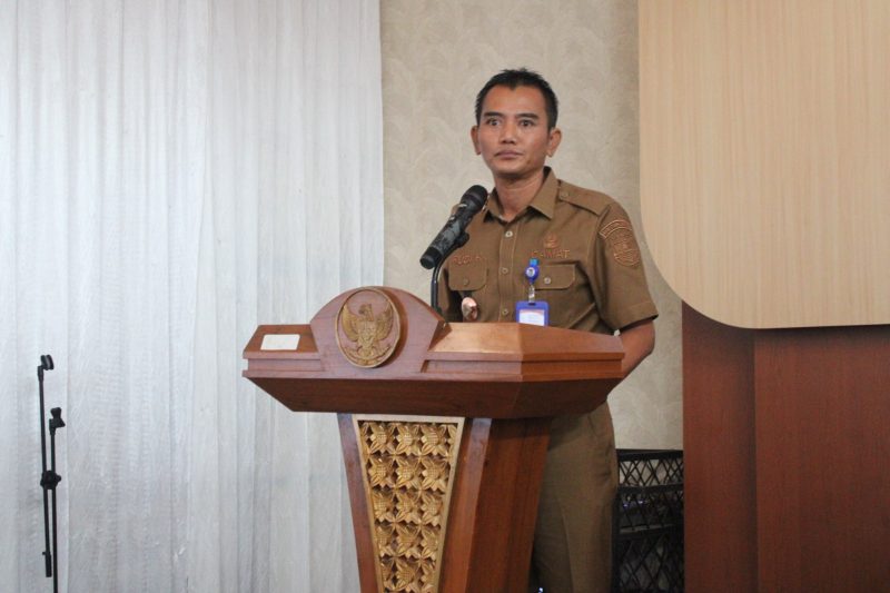 Camat Kemiri Rudi HK saat menyampaikan sambutan(dok.istimewa)
