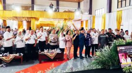 Jajaran pejabat daerah, unsur TNI–Polri, dan perwakilan DPRD berfoto bersama usai pembukaan Musrenbang di Gedung GSG Kecamatan Pasar Kemis, Kabupaten Tangerang.