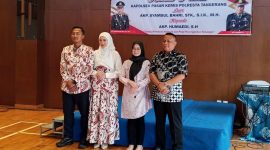 Momen kebersamaan dalam acara kenal pamit Kapolsek Pasar Kemis, suasana hangat dan penuh kekeluargaan mewarnai rangkaian kegiatan di Gedung Lavon Season City.
