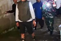 Camat Kemiri bersama Koramil 09 Mauk dan KSB meninjau lokasi Banjir yang berada di desa legok sukamaju(dok.fjk)