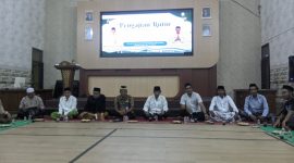 Suasana di dalam Aula kantor kecamatan kemiri yasinan bersama(dok.fjk)