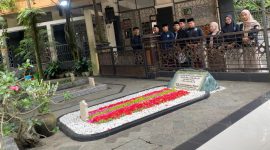 Sambut Harlah ke-40, Pagar Nusa UNIPDU Jombang gelar Napak Tilas ziarah makam Muassis NU demi perkuat militansi dan ta'dhim santri. (Foto: Humas Pagar Nusa/Metrosiar)