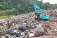 Pemkot Serang resmi lanjutkan kerja sama sampah dengan Tangsel di TPSA Cilowong. Dana Rp122 miliar dialokasikan untuk kesehatan warga, infrastruktur, dan dukung PSEL. (Foto: Dok. Antara)