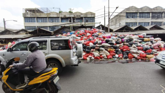 percepat pengangkutan dan tingkatkan disiplin warga buang sampah. (Foto: Metrotvnews)