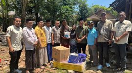 Camat dan Kades Kemiri bantu warga korban rumah roboh di Tangerang, siap bangun kembali hunian yang layak(dok. Fjk)