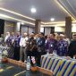 Camat Pasar Kemis H. Nurhanudin, S.IP., M.Si. didampingi unsur Forkopimcam, kepala desa/lurah, serta perwakilan instansi dan organisasi masyarakat saat mengikuti kegiatan sosialisasi penataan wilayah di Kecamatan Pasar Kemis.