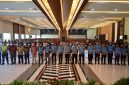 Kapolda Banten Irjen Pol Hengki bersama jajaran pejabat Polda Banten berfoto bersama peserta penerimaan terpadu anggota Polri Tahun Anggaran 2026.