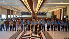 Kapolda Banten Irjen Pol Hengki bersama jajaran pejabat Polda Banten berfoto bersama peserta penerimaan terpadu anggota Polri Tahun Anggaran 2026.