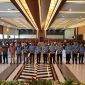 Kapolda Banten Irjen Pol Hengki bersama jajaran pejabat Polda Banten berfoto bersama peserta penerimaan terpadu anggota Polri Tahun Anggaran 2026.