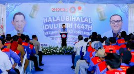 Kapolri Jenderal Listyo Sigit Prabowo saat memberikan sambutan pada kegiatan halal bihalal Idulfitri 1447 H KSPSI AGN di kawasan industri Cikupa, Kabupaten Tangerang.