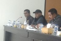 Atanasius Hubertus Watungadha (AWN) - paling kiri (Foto: Elfrat Frans Dhena)