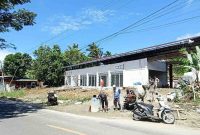 Proses pembangunan Koperasi Merah Putih di Kelurahan Buntu Sugi, Jalan Poros Makassar–Toraja, masih berlangsung dan mulai menjadi perhatian warga.