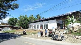 Proses pembangunan Koperasi Merah Putih di Kelurahan Buntu Sugi, Jalan Poros Makassar–Toraja, masih berlangsung dan mulai menjadi perhatian warga.